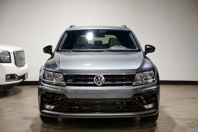 Photo of 2020 Platinum Gray Metallic Volkswagen Tiguan
