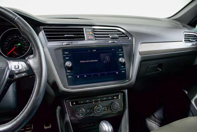 Photo of 2020 Platinum Gray Metallic Volkswagen Tiguan