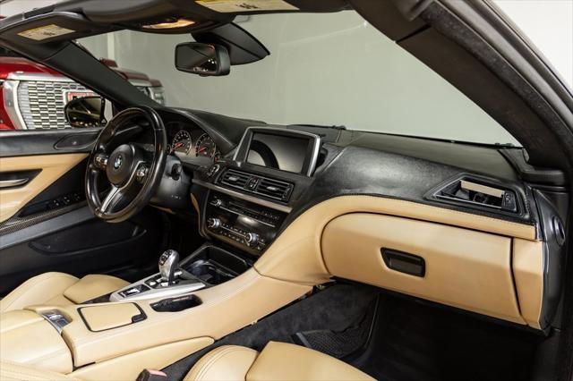 Photo of 2012 Alpine White BMW M6