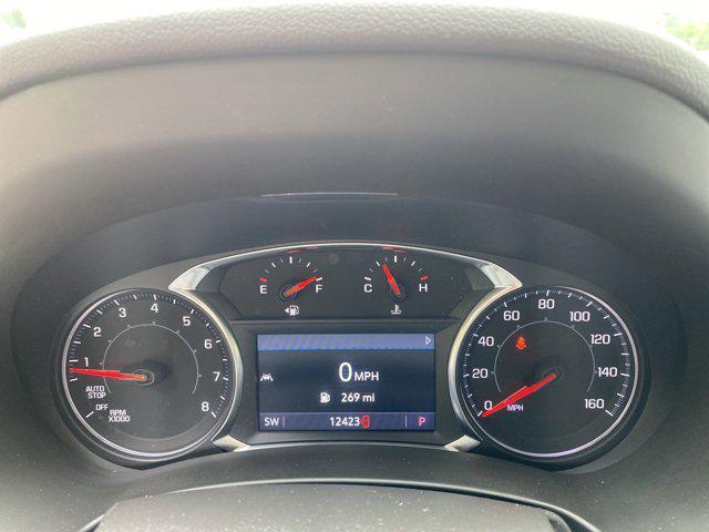 Photo of 2023 Summit White GMC Terrain