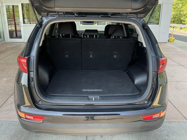 Photo of 2017 Black Cherry Kia Sportage