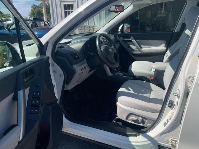 Photo of 2015 Satin White Pearl Subaru Forester