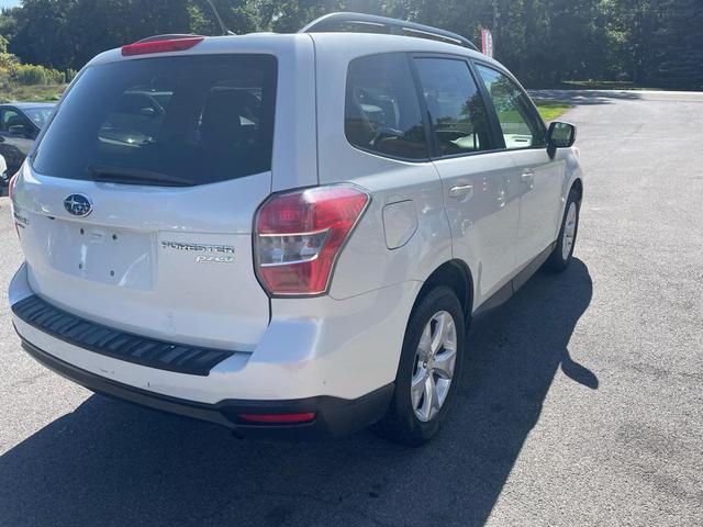 Photo of 2015 Satin White Pearl Subaru Forester