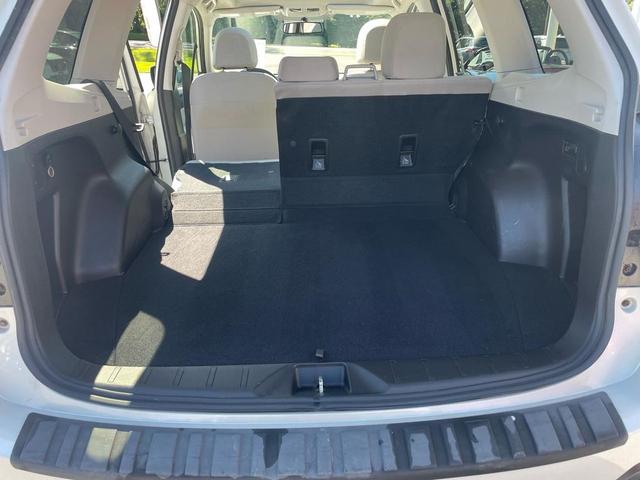 Photo of 2015 Satin White Pearl Subaru Forester
