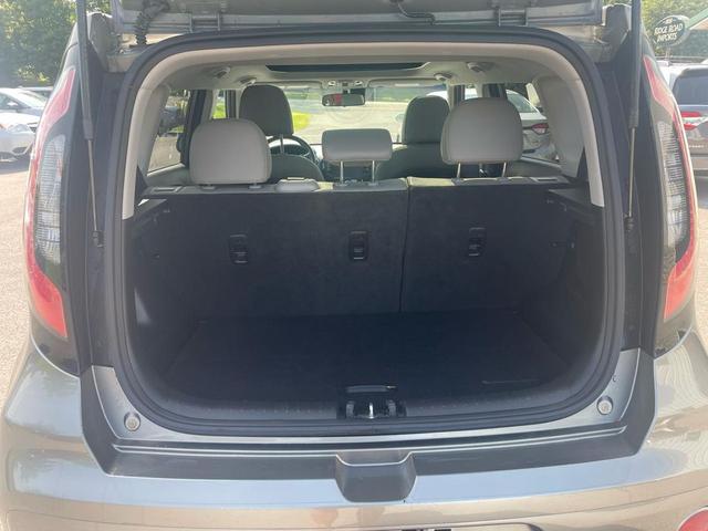 Photo of 2019 Titanium Gray Kia Soul