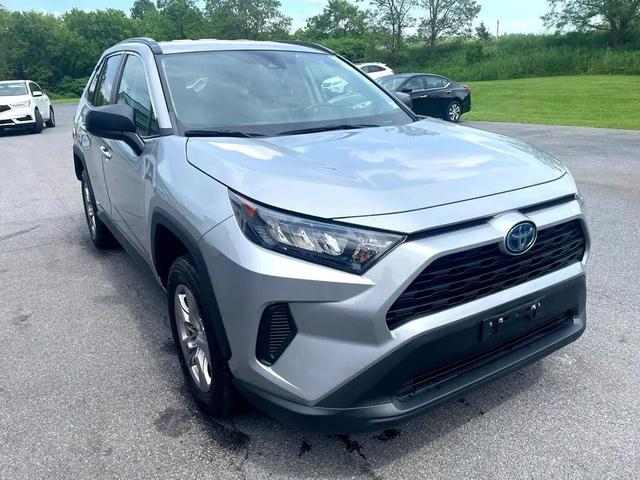 Photo of 2022 Silver Sky Metallic Toyota RAV4 Hybrid