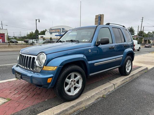 Photo of 2006 Blue Jeep Liberty