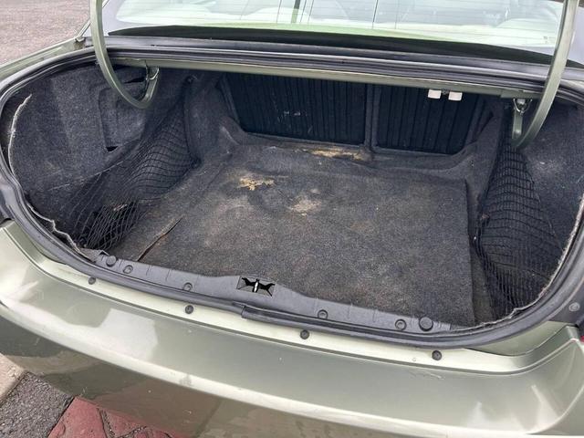 Photo of 2006 Green Chevrolet Malibu