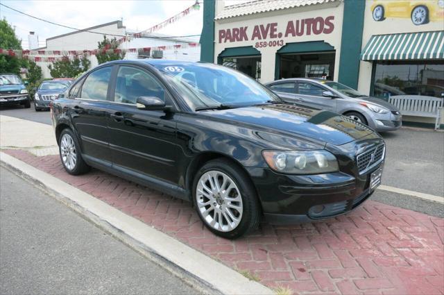 2005 Volvo S40