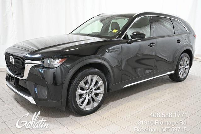 Photo of 2024 Jet Black Mica Mazda CX-90