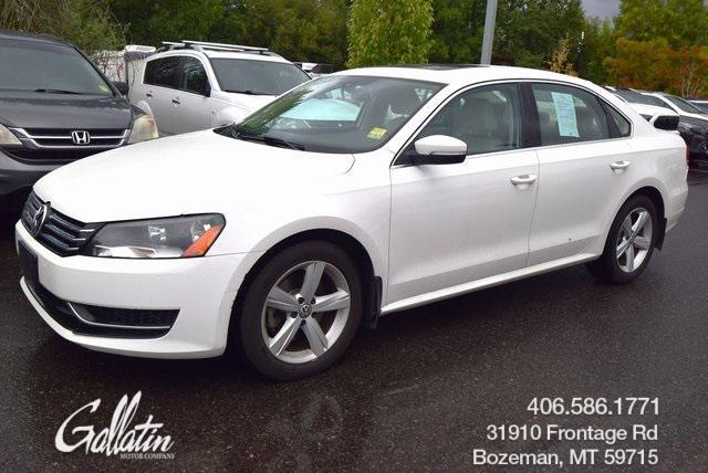 Photo of 2013 Candy White Volkswagen Passat