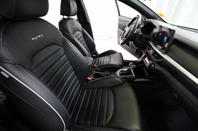 Photo of 2023 Aurora Black Kia Forte