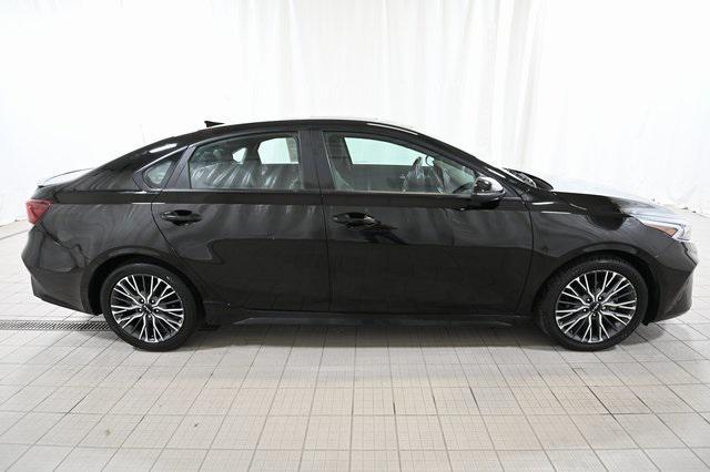 Photo of 2023 Aurora Black Kia Forte
