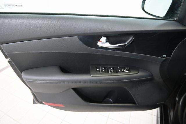 Photo of 2023 Aurora Black Kia Forte