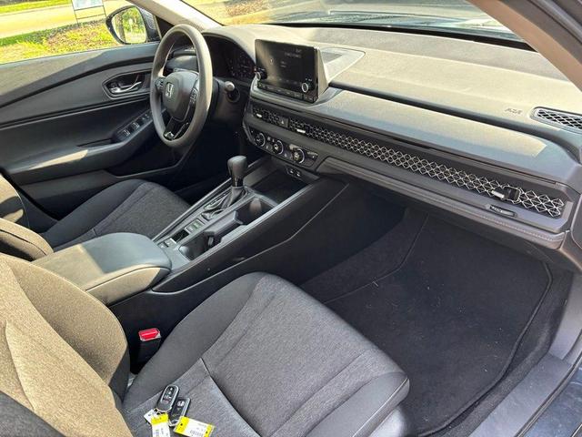 Photo of 2023 Gray Honda Accord