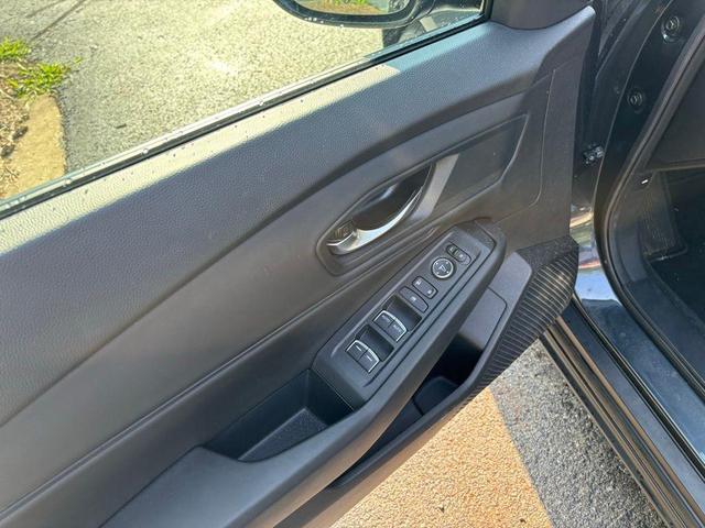 Photo of 2023 Gray Honda Accord