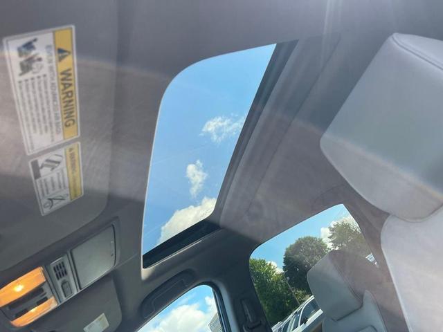 Photo of 2018 Modern Steel Metallic Honda CR-V