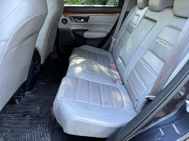 Photo of 2018 Modern Steel Metallic Honda CR-V
