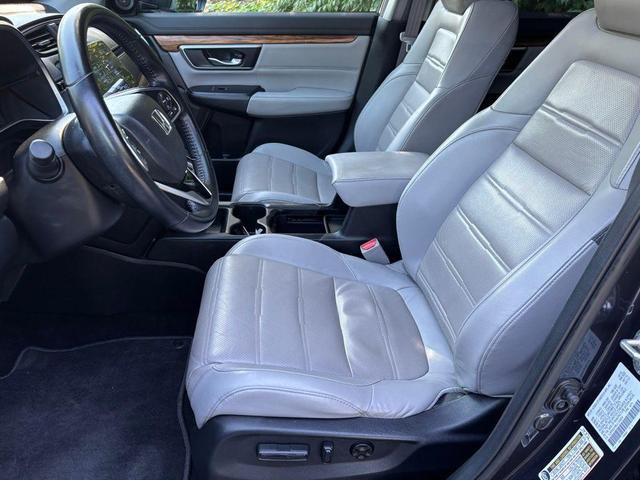 Photo of 2018 Modern Steel Metallic Honda CR-V