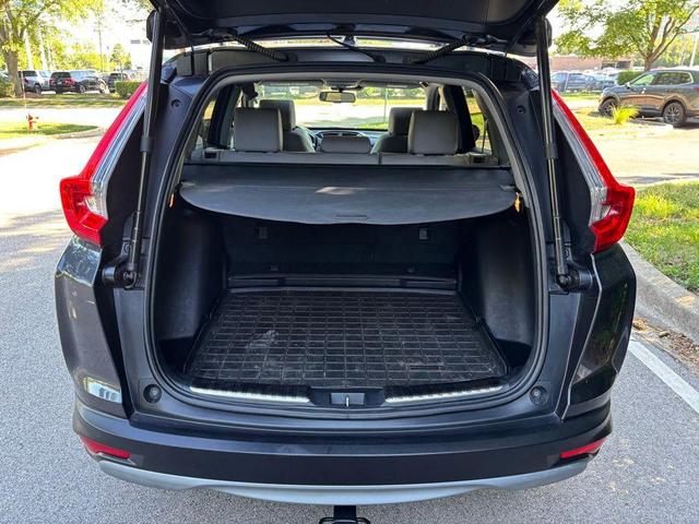 Photo of 2018 Modern Steel Metallic Honda CR-V