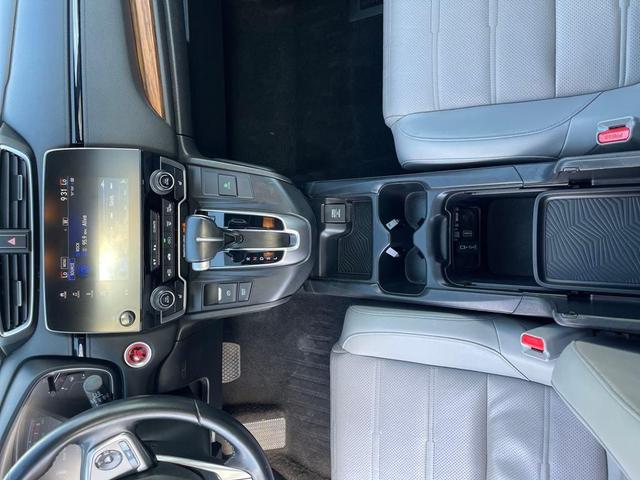 Photo of 2018 Modern Steel Metallic Honda CR-V