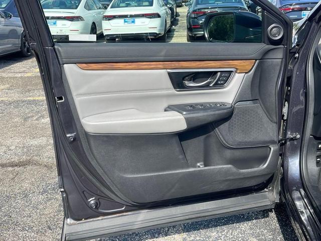 Photo of 2018 Modern Steel Metallic Honda CR-V