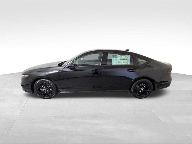 Photo of 2025 Crystal Black Pearl Honda Accord