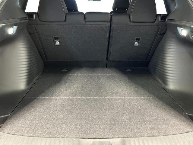 Photo of 2026 Platinum White Honda HR-V