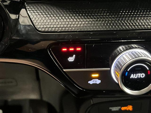 Photo of 2026 Platinum White Honda CR-V