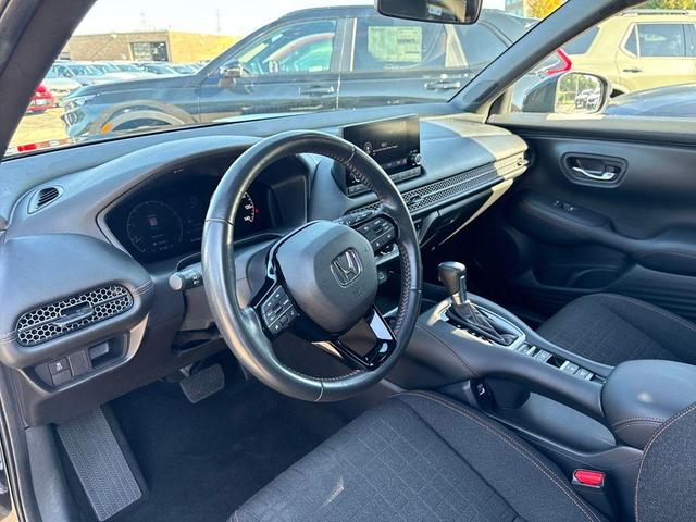 Photo of 2023 Crystal Black Pearl Honda HR-V
