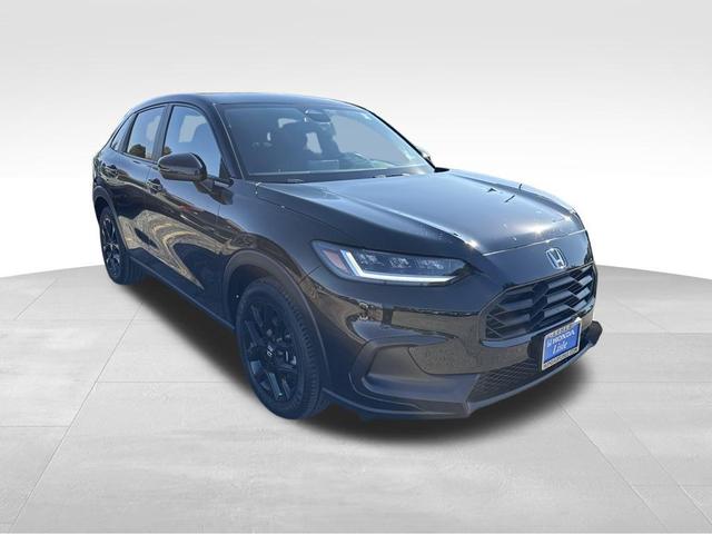 Photo of 2023 Crystal Black Pearl Honda HR-V