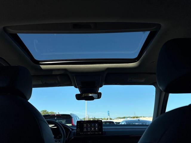 Photo of 2025 Meteorite Gray Metallic Honda CR-V