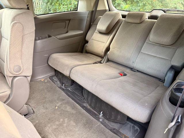 Photo of 2016 Silver Honda Odyssey