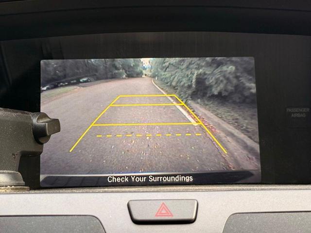 Photo of 2016 Silver Honda Odyssey