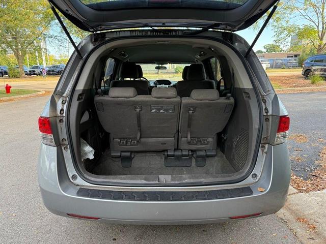 Photo of 2016 Silver Honda Odyssey