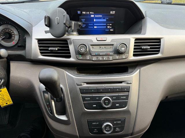 Photo of 2016 Silver Honda Odyssey
