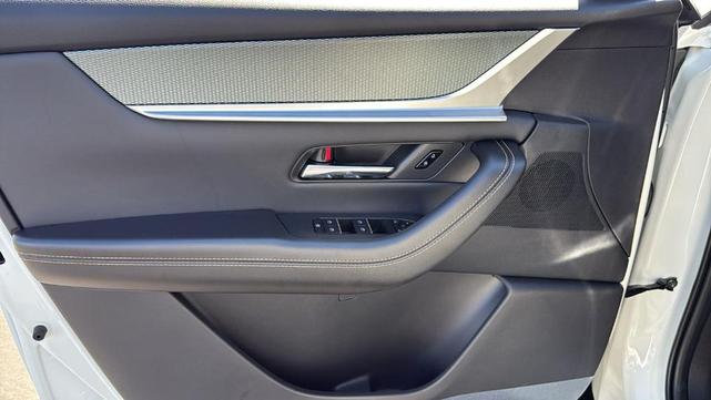 Photo of 2025 Rhodium Mazda CX-90 PHEV