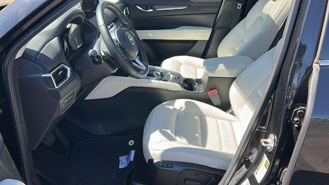 Photo of 2021 Jet Black Mica Mazda CX-5