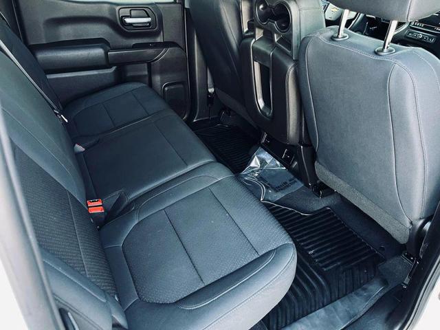 Photo of 2019 Summit White Chevrolet Silverado 1500