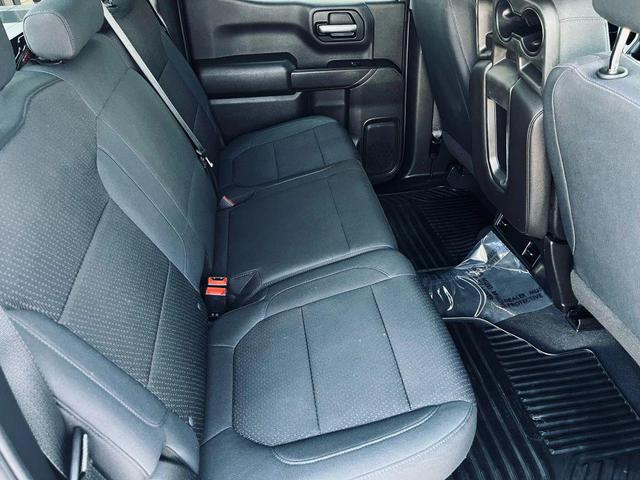 Photo of 2019 Summit White Chevrolet Silverado 1500
