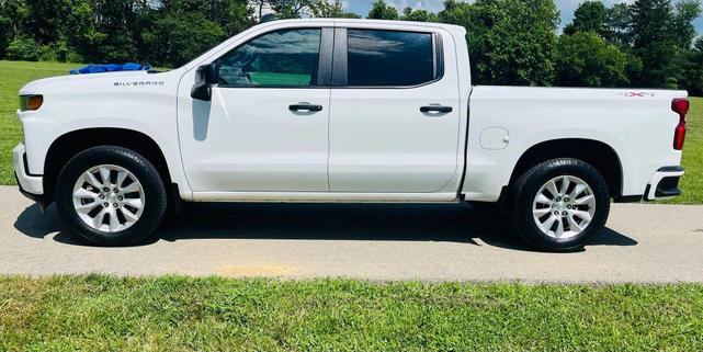 Photo of 2019 Summit White Chevrolet Silverado 1500