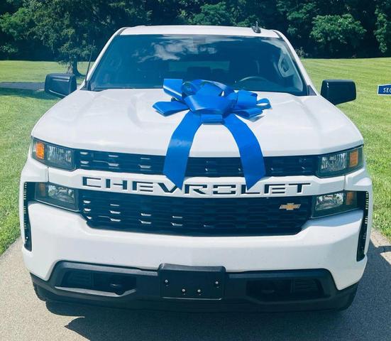 Photo of 2019 Summit White Chevrolet Silverado 1500