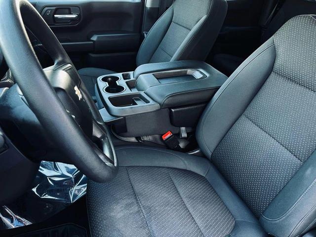 Photo of 2019 Summit White Chevrolet Silverado 1500