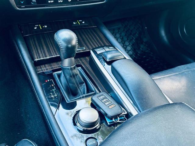 Photo of 2014 Liquid Platinum Lexus GS 350