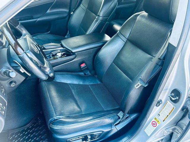 Photo of 2014 Liquid Platinum Lexus GS 350