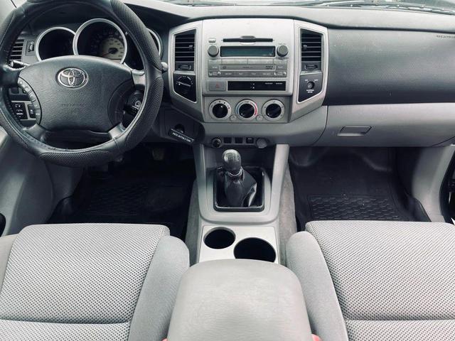Photo of 2009 Timberland Mica Toyota Tacoma