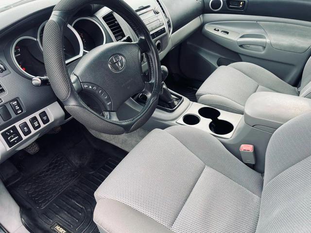 Photo of 2009 Timberland Mica Toyota Tacoma