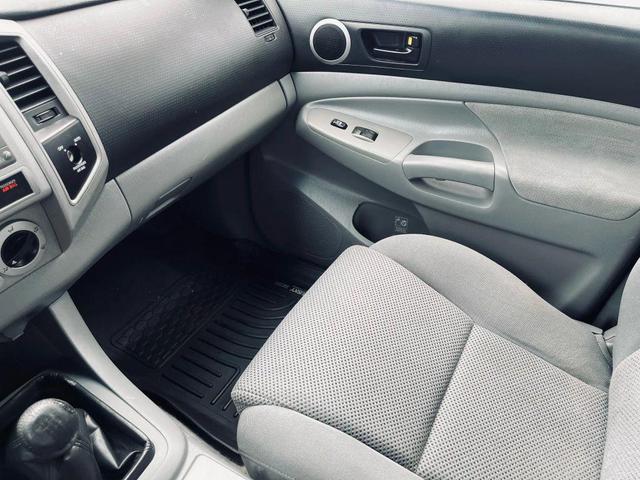 Photo of 2009 Timberland Mica Toyota Tacoma