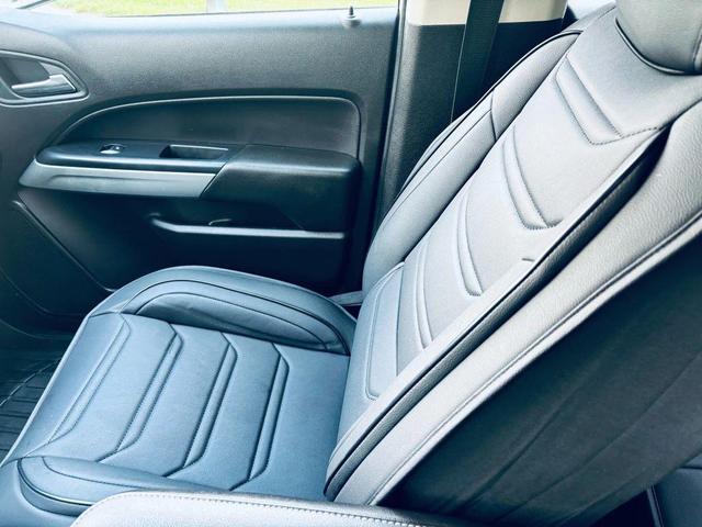 Photo of 2018 Silver Ice Metallic Chevrolet Colorado