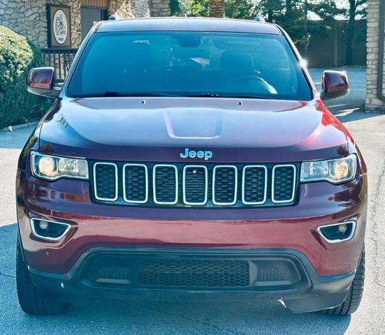 Photo of 2017 Velvet Red Pearlcoat Jeep Grand Cherokee